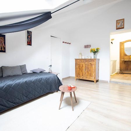 Chambre D'Hotes Les Cypres De L'Ile Αβινιόν Εξωτερικό φωτογραφία