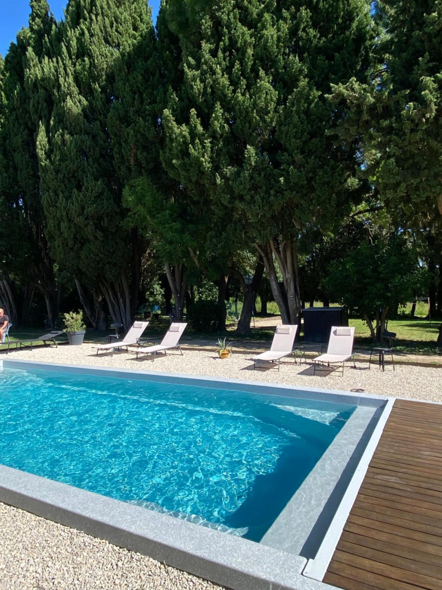 Chambre D'Hotes Les Cypres De L'Ile Αβινιόν Εξωτερικό φωτογραφία